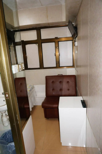 Lucky Hostel