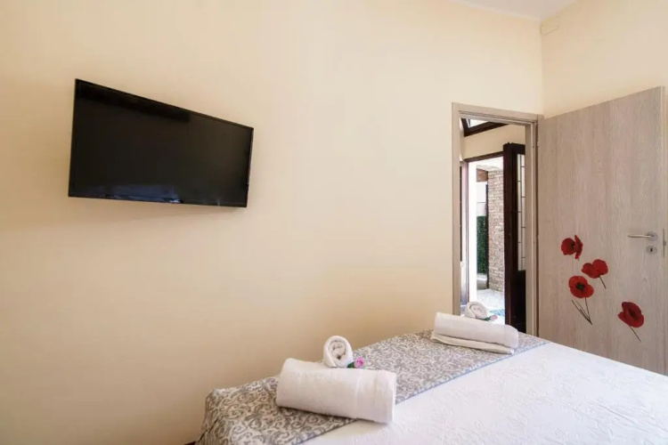 La Corte Apartments