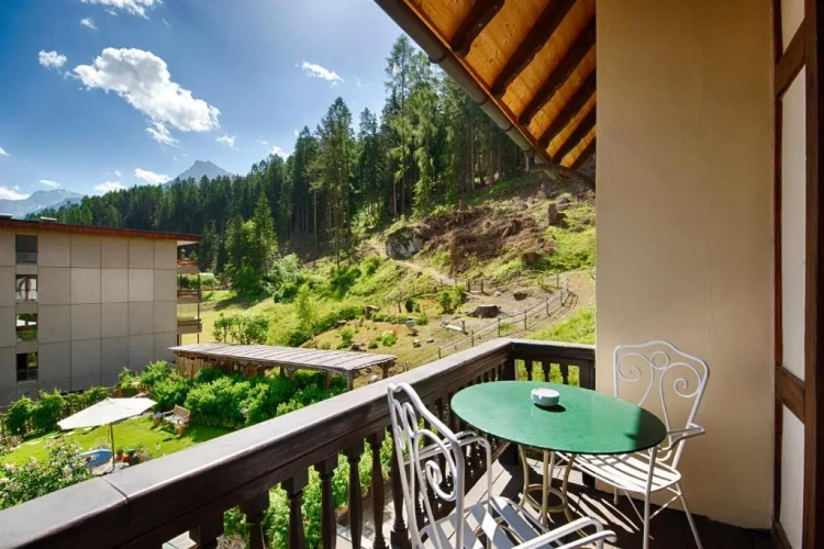Deluxe Double room with balcony