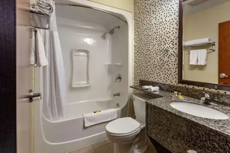 Quadruple Suite