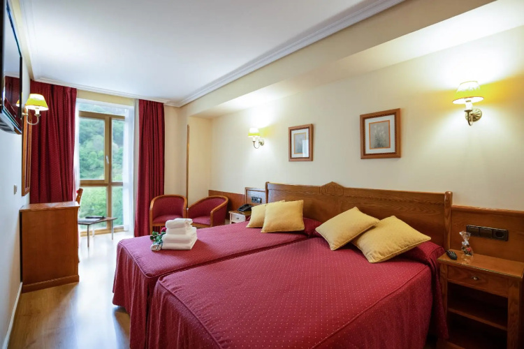 Hotel Ciudad Cangas De Onis