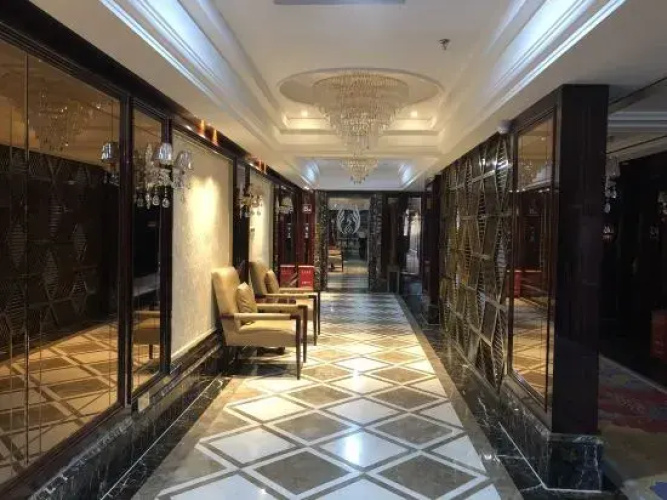 Phoenix Hotel