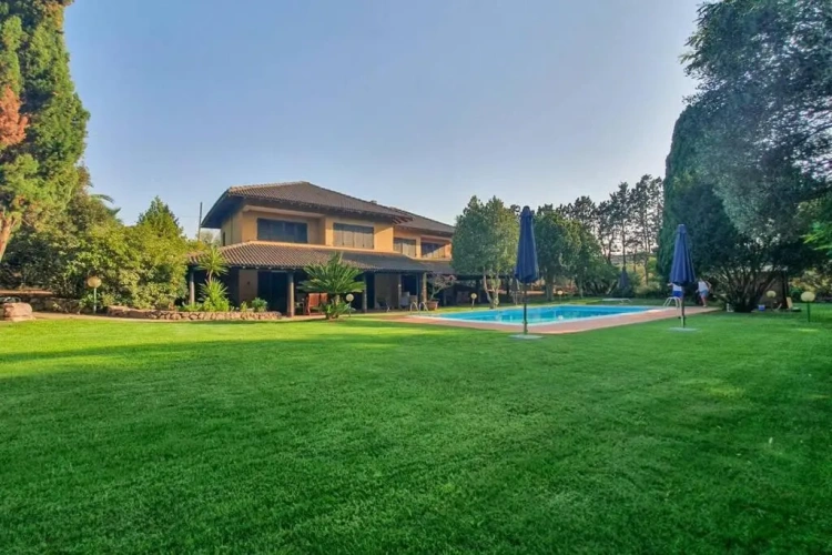 3 Bedrooms Villa