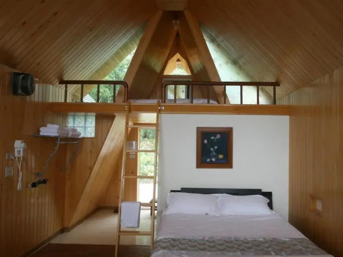 Yulan Green Roof(玉蘭山徑小木屋)