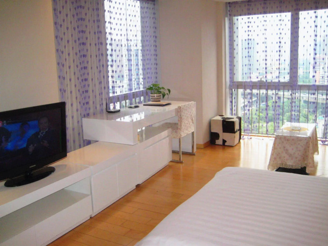 She&He Hotel Apartment-Wells