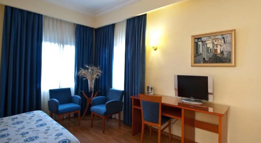 Hotel Ciudad del Sol - Pirula