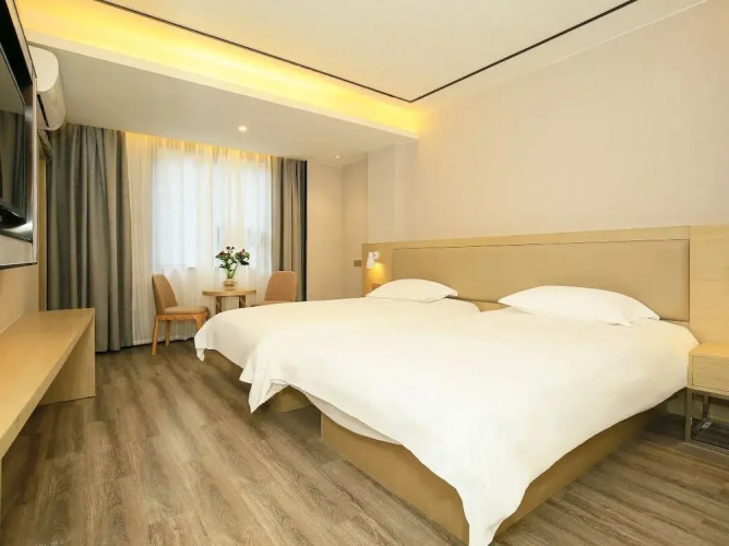 Guilin Tree Hotel