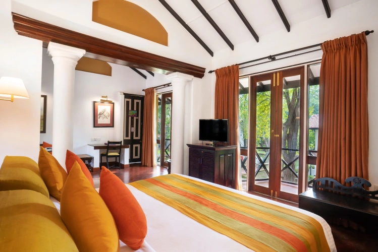 Deluxe Double room with lake view