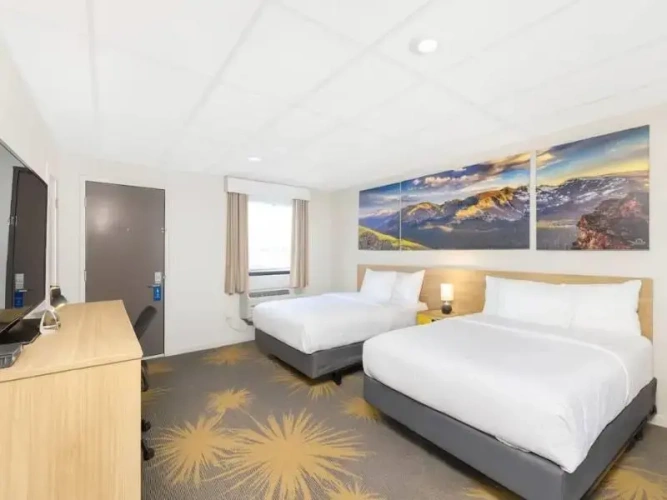 Standard Quadruple room