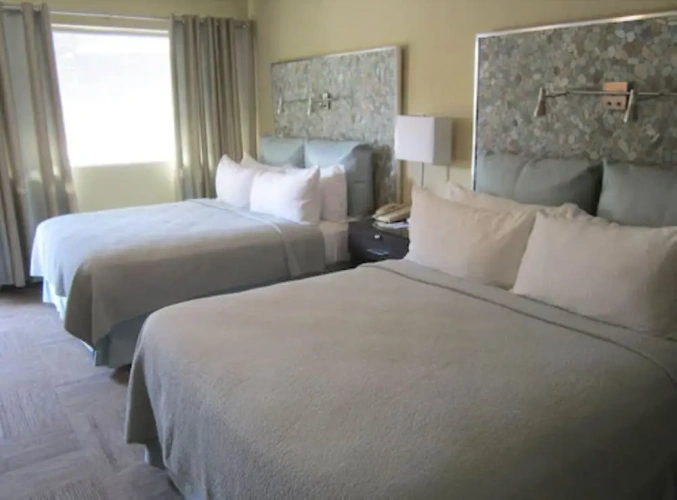 Deluxe Quadruple room