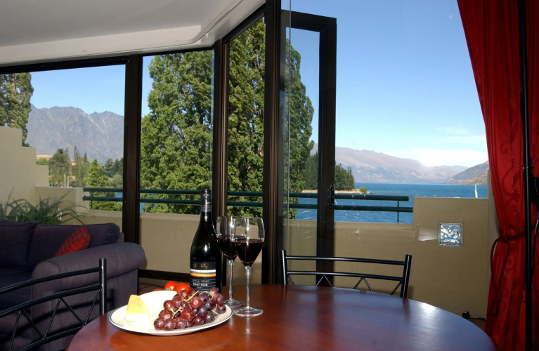 Lakefront Apartments