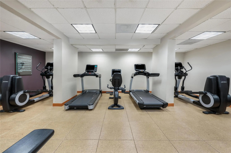 DoubleTree Suites by Hilton Hotel Raleigh - Durham photo 29