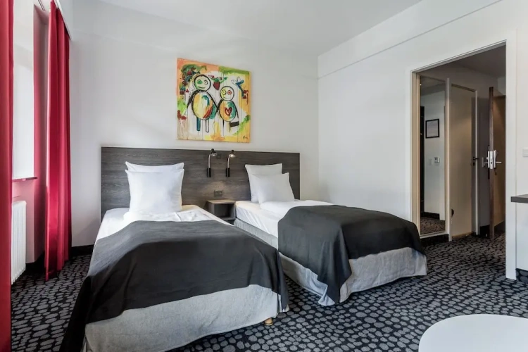 Classic Twin room