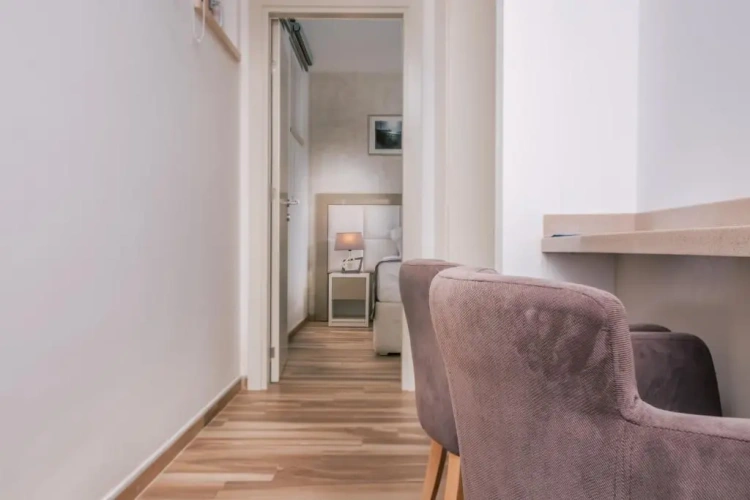 Deluxe Basement Suite