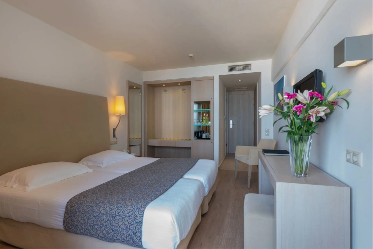 Double room with sea view