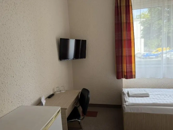 Deluxe Single room
