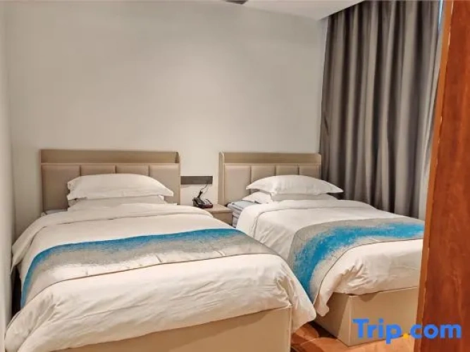 2 Bedrooms Executive Suite with view
