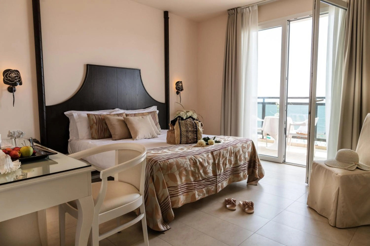 Baia del Mar Beach Boutique Hotel photo 12