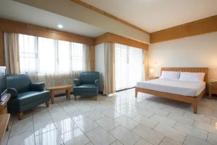 Baan Pratoom