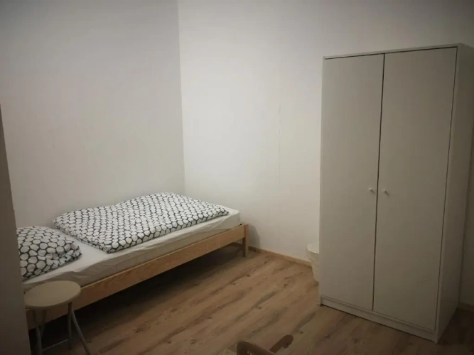 3 Bedrooms Apartment