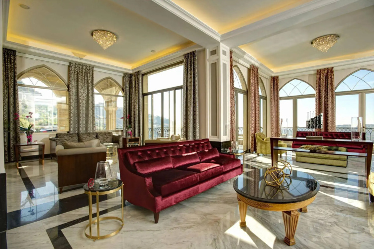 Cherry Blossom Boutique Hotel