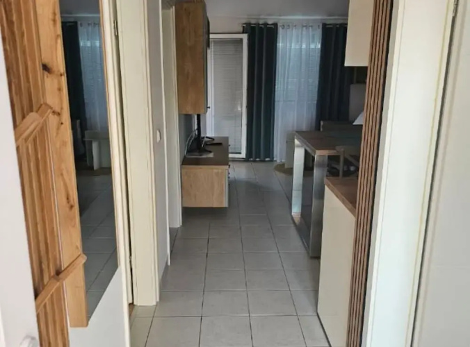 Apartment M & VALENTIN