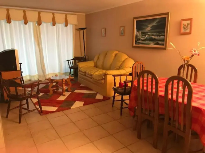 Espectacular departamento frente a playa chica