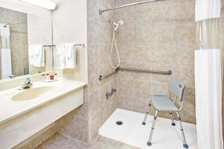 Ramada by Wyndham Walterboro