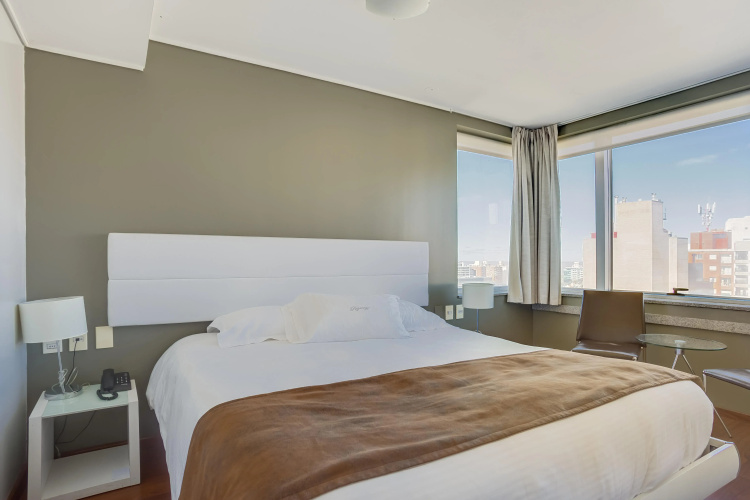 Regency Golf - Hotel Urbano