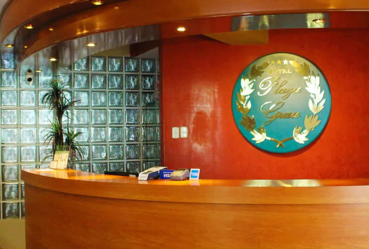 Hotel Plaza Grau