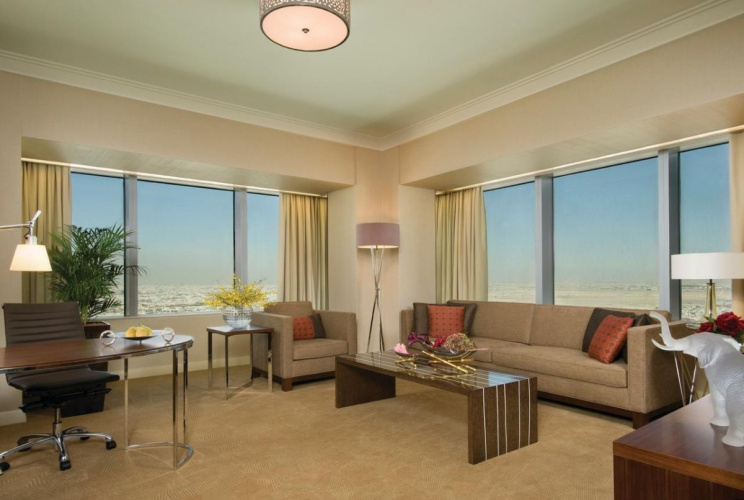 Four Seasons Hotel Riyadh At Kingdom Center
