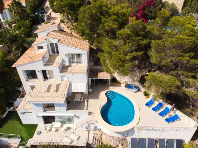 Villa