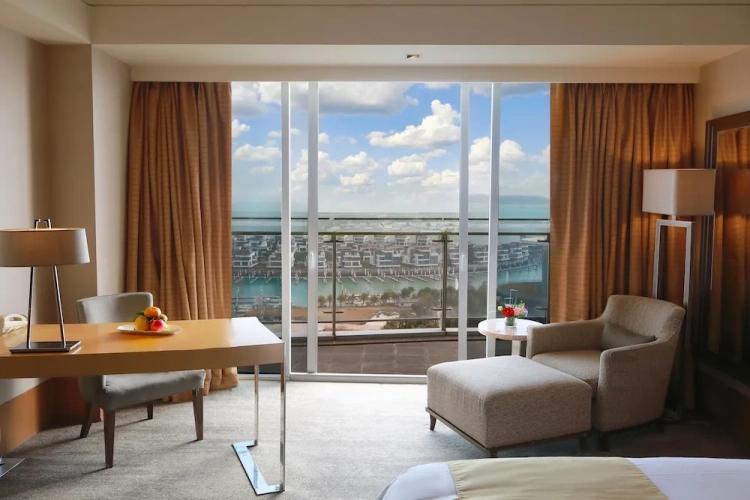 Superior Double room with balcony and with sea view