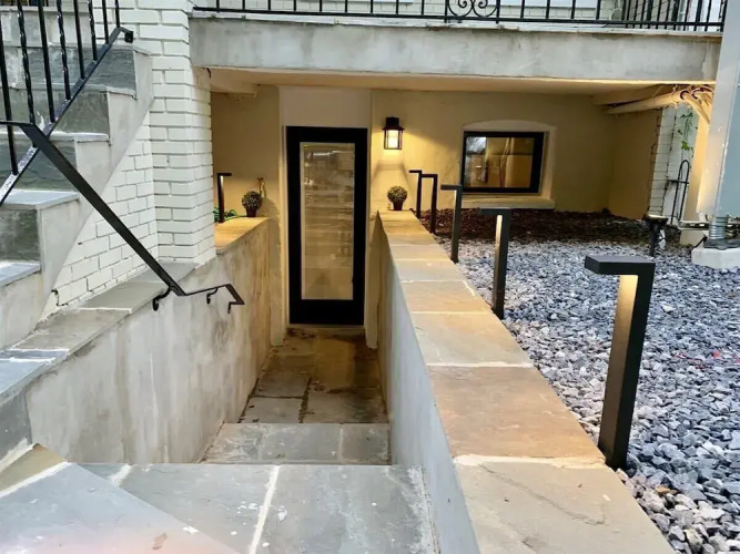No More Looking With Parking - 1 Bedroom