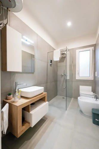 White Houses Apartments