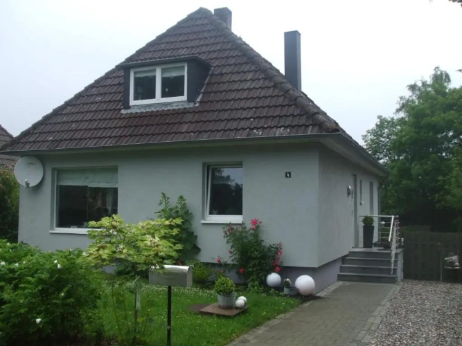 Basement Apartment with view