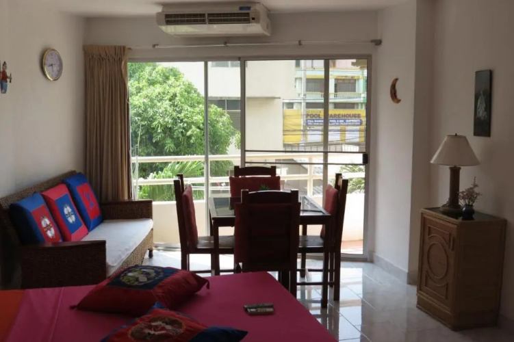 View Talay 1B Apartments