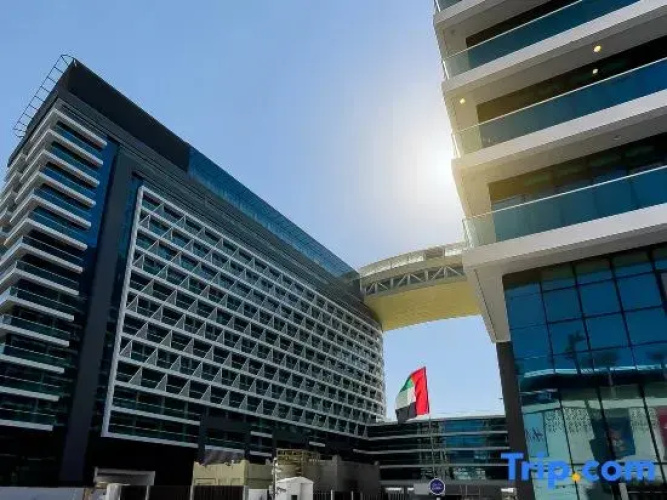 Chic Studio in Popular Seven Palm Complex