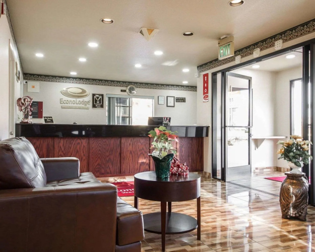 Executive Inn