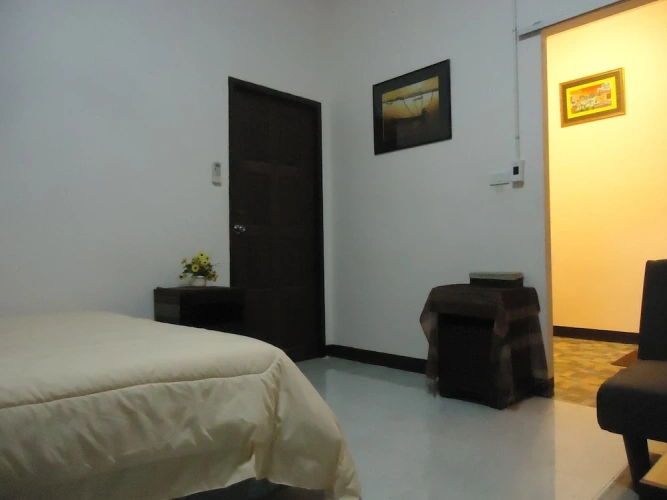 1 Bedroom Deluxe Cottage