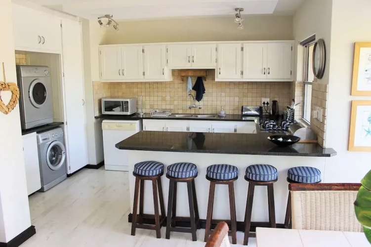 Lagoon Terrace 14