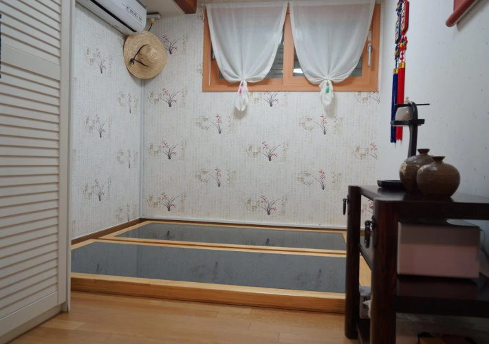 Dowonjeong Healing House