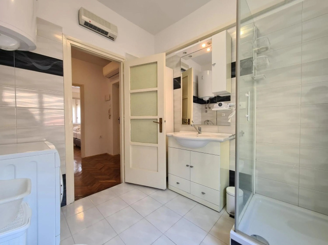 Apartment Jadran 2151
