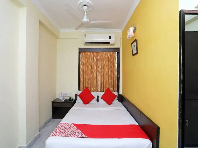 Hotel Arya International