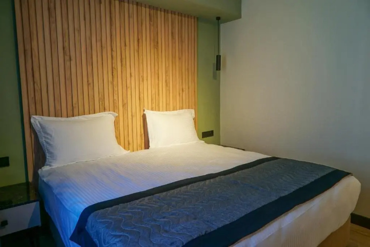 Polek Hotel