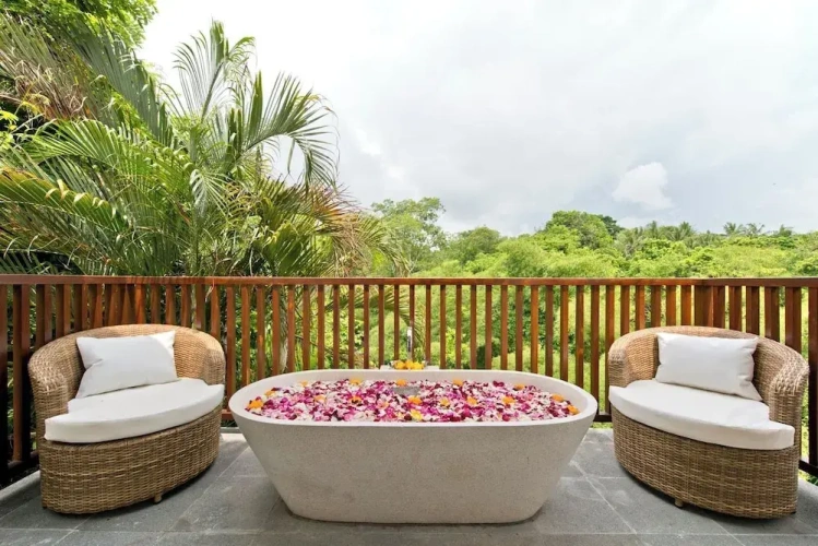 2 Bedrooms Executive Villa