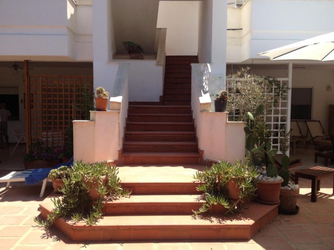 3 Bedrooms Apartment