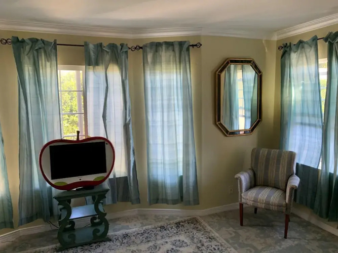 Barton Bungalows Apart-hotel - Image 9