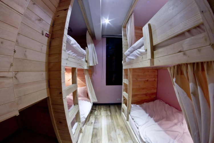 12:12 Hostels