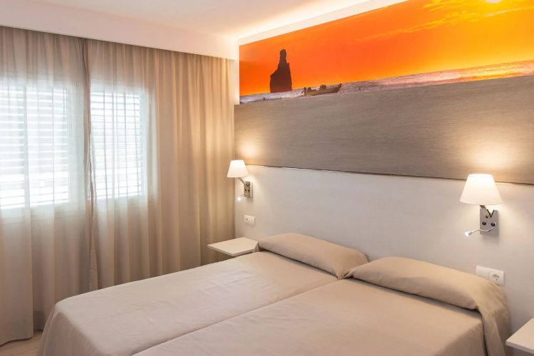 Apartamentos Typic Art